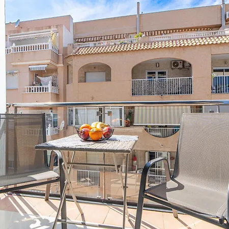 Locos Costa Blanca Апартаменти Торрев'єха